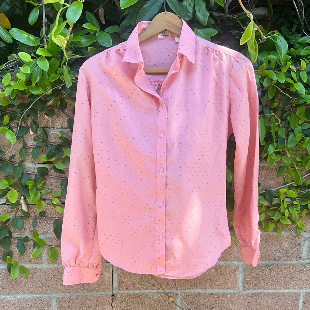 Woman’s Pink Polka Dot Shirt Vintage 70’s Retro